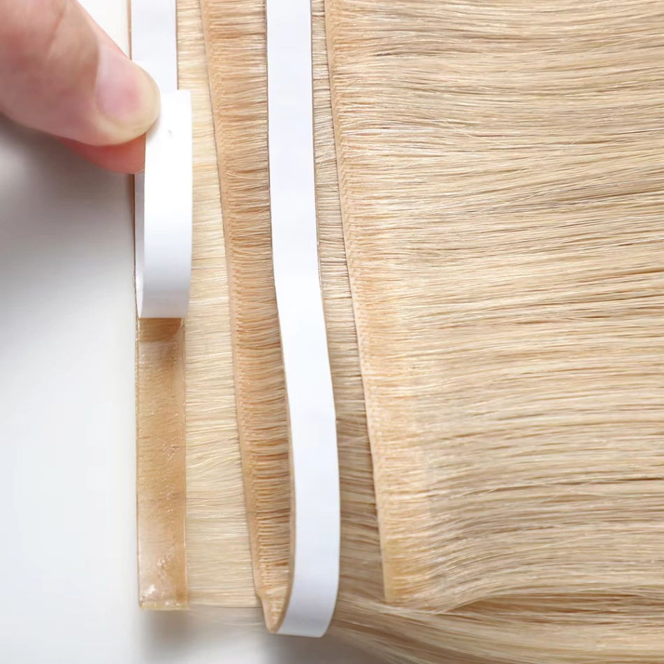 Extensions de cheveux avec bande invisible